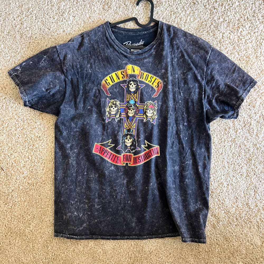 Guns and Roses Graphic Tee